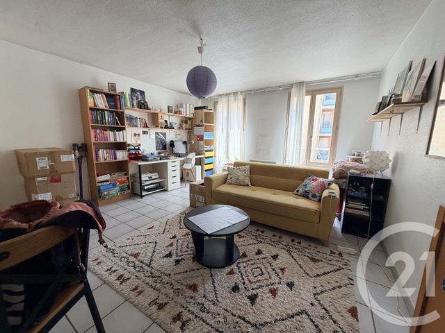 Appartement F3 à vendre - 3 pièces - 75.6 m2 - VOIRON - 38 - RHONE-ALPES - Century 21 Immobilier Voiron