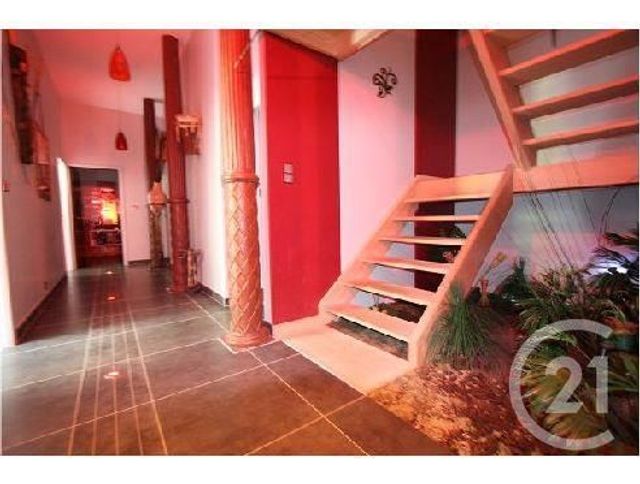 Afficher la photo en grand Appartement Duplex à vendre - 5 pièces - 224.0 m2 - RENAGE - 38 - RHONE-ALPES - Century 21 Immobilier Voiron