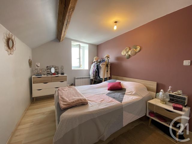 Afficher la photo en grand Appartement Duplex à vendre - 3 pièces - 67.39 m2 - RENAGE - 38 - RHONE-ALPES - Century 21 Immobilier Voiron