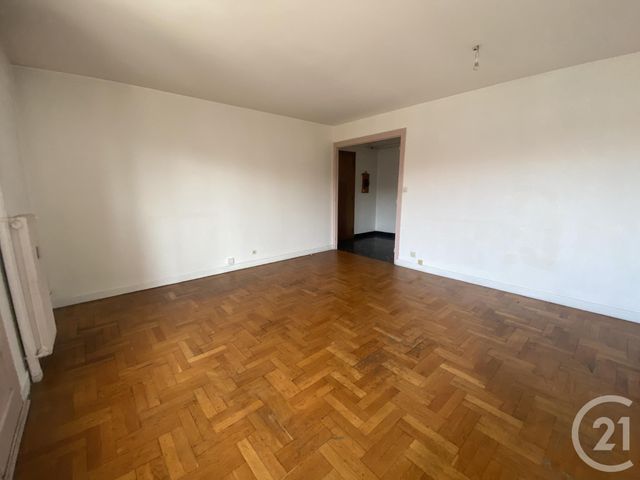 Afficher la photo en grand Appartement F3 à vendre - 3 pièces - 73.91 m2 - VOIRON - 38 - RHONE-ALPES - Century 21 Immobilier Voiron