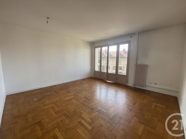 Afficher la photo en grand Appartement F3 à vendre - 3 pièces - 73.91 m2 - VOIRON - 38 - RHONE-ALPES - Century 21 Immobilier Voiron