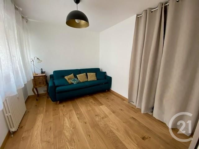 Afficher la photo en grand Appartement F5 à vendre - 5 pièces - 94.63 m2 - VOIRON - 38 - RHONE-ALPES - Century 21 Immobilier Voiron