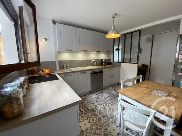 Afficher la photo en grand Appartement F5 à vendre - 5 pièces - 94.63 m2 - VOIRON - 38 - RHONE-ALPES - Century 21 Immobilier Voiron