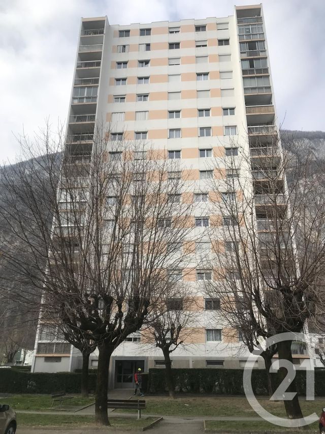 Appartement F5 à vendre - 5 pièces - 85.44 m2 - SASSENAGE - 38 - RHONE-ALPES - Century 21 Immobilier Voiron