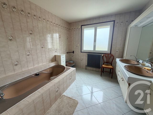maison à vendre - 6 pièces - 146.0 m2 - APPRIEU - 38 - RHONE-ALPES - Century 21 Immobilier Voiron