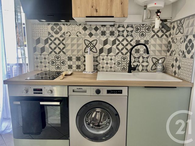 Appartement F1 à vendre - 1 pièce - 27.6 m2 - MOIRANS - 38 - RHONE-ALPES - Century 21 Immobilier Voiron