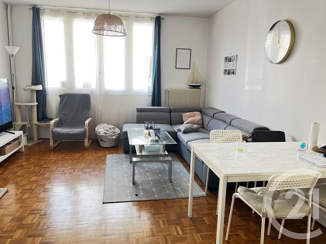 Appartement F3 à vendre - 3 pièces - 79.13 m2 - VOIRON - 38 - RHONE-ALPES - Century 21 Immobilier Voiron