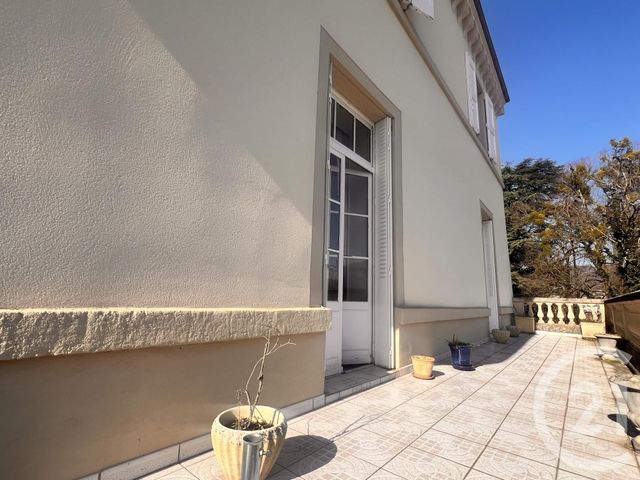 Afficher la photo en grand Appartement T6 à vendre - 5 pièces - 202.02 m2 - VOIRON - 38 - RHONE-ALPES - Century 21 Immobilier Voiron