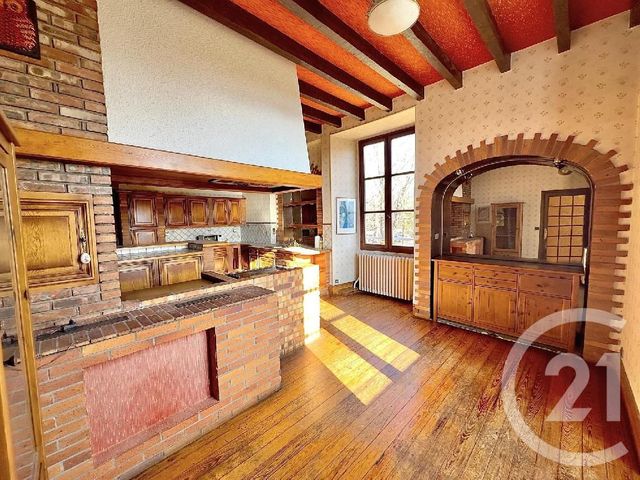 Afficher la photo en grand Appartement T6 à vendre - 5 pièces - 202.02 m2 - VOIRON - 38 - RHONE-ALPES - Century 21 Immobilier Voiron