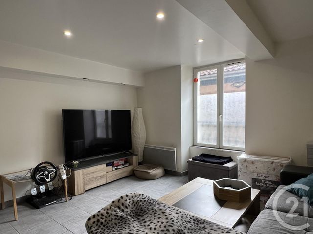 Afficher la photo en grand Appartement F2 à vendre - 2 pièces - 68.75 m2 - TULLINS - 38 - RHONE-ALPES - Century 21 Immobilier Voiron