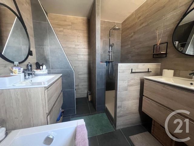 maison à vendre - 6 pièces - 141.96 m2 - ST SIMEON DE BRESSIEUX - 38 - RHONE-ALPES - Century 21 Immobilier Voiron