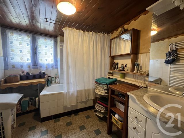 maison à vendre - 5 pièces - 115.57 m2 - BEAUCROISSANT - 38 - RHONE-ALPES - Century 21 Immobilier Voiron