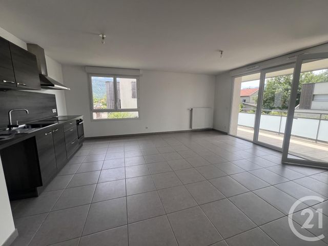 Appartement F3 à vendre - 3 pièces - 66.21 m2 - COUBLEVIE - 38 - RHONE-ALPES - Century 21 Immobilier Voiron