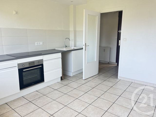 Appartement F2 à vendre - 2 pièces - 51.7 m2 - VOIRON - 38 - RHONE-ALPES - Century 21 Immobilier Voiron