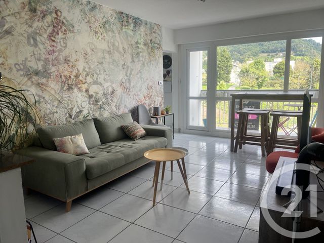 Appartement F4 à vendre - 4 pièces - 76.65 m2 - VOIRON - 38 - RHONE-ALPES - Century 21 Immobilier Voiron