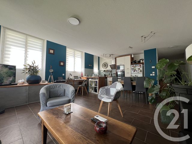 Appartement F3 à vendre - 3 pièces - 74.0 m2 - VOIRON - 38 - RHONE-ALPES - Century 21 Immobilier Voiron