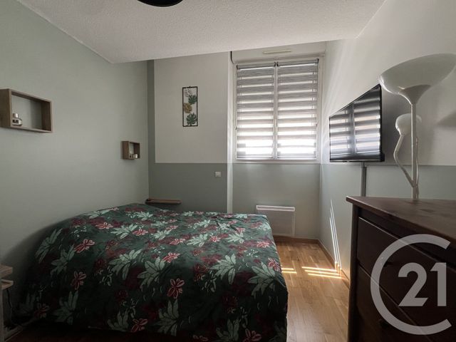 Appartement F3 à vendre - 3 pièces - 74.0 m2 - VOIRON - 38 - RHONE-ALPES - Century 21 Immobilier Voiron