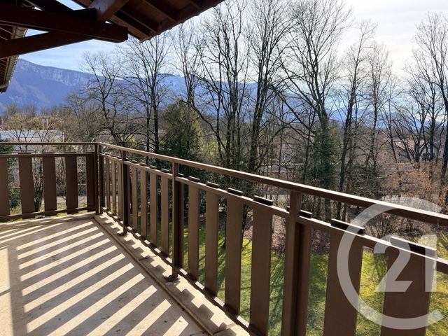 Appartement F5 à vendre - 5 pièces - 107.56 m2 - MOIRANS - 38 - RHONE-ALPES - Century 21 Immobilier Voiron