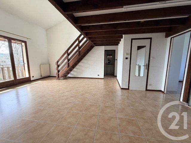 Appartement F5 à vendre - 5 pièces - 107.56 m2 - MOIRANS - 38 - RHONE-ALPES - Century 21 Immobilier Voiron