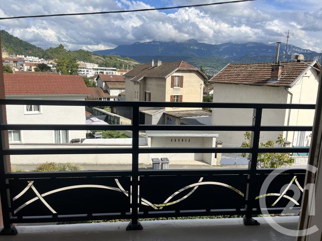 Appartement F2 à vendre - 2 pièces - 40.61 m2 - VOIRON - 38 - RHONE-ALPES - Century 21 Immobilier Voiron