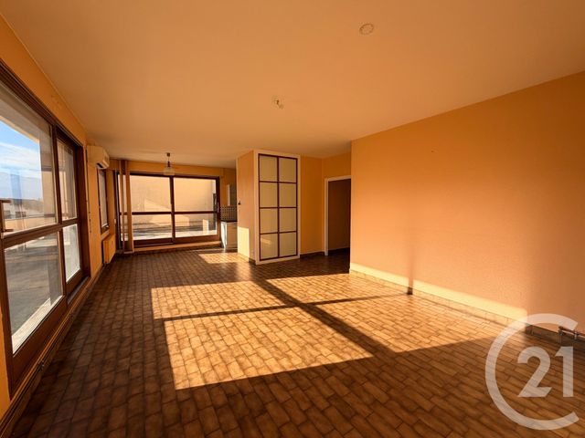 Appartement F4 à vendre - 4 pièces - 96.0 m2 - VOIRON - 38 - RHONE-ALPES - Century 21 Immobilier Voiron