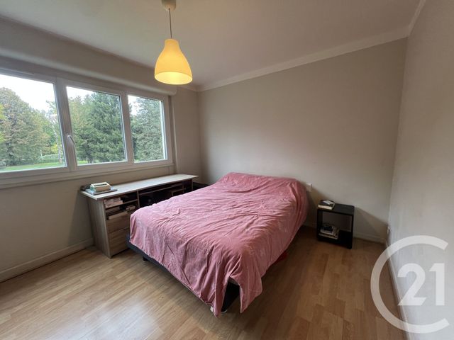 Afficher la photo en grand Appartement F3 à vendre - 3 pièces - 60.0 m2 - VOIRON - 38 - RHONE-ALPES - Century 21 Immobilier Voiron