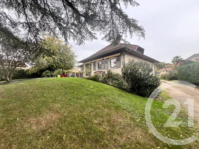 Afficher la photo en grand maison à vendre - 6 pièces - 210.0 m2 - ST JEAN DE MOIRANS - 38 - RHONE-ALPES - Century 21 Immobilier Voiron