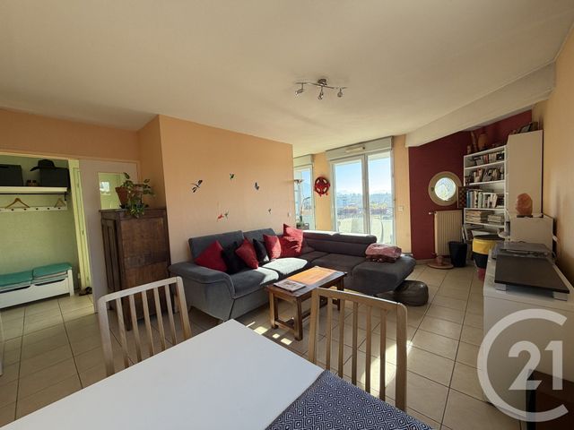 Appartement F3 à vendre - 3 pièces - 68.0 m2 - VOIRON - 38 - RHONE-ALPES - Century 21 Immobilier Voiron