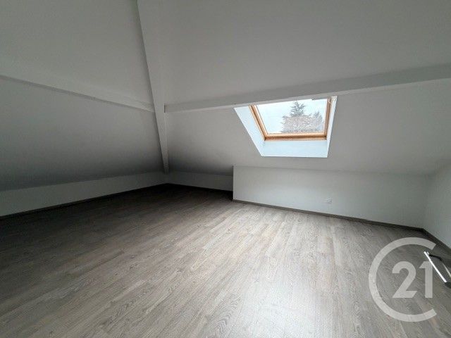 Appartement F4 à vendre - 4 pièces - 64.32 m2 - VOIRON - 38 - RHONE-ALPES - Century 21 Immobilier Voiron