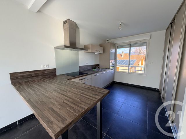 Appartement F4 à vendre - 4 pièces - 64.32 m2 - VOIRON - 38 - RHONE-ALPES - Century 21 Immobilier Voiron