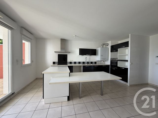 Appartement F3 à vendre - 3 pièces - 68.2 m2 - VOIRON - 38 - RHONE-ALPES - Century 21 Immobilier Voiron