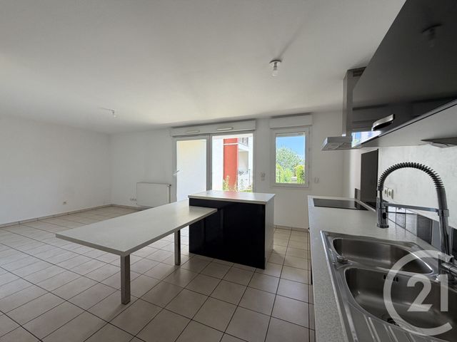 Appartement F3 à vendre - 3 pièces - 68.2 m2 - VOIRON - 38 - RHONE-ALPES - Century 21 Immobilier Voiron