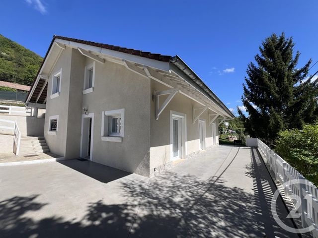 maison à vendre - 5 pièces - 135.0 m2 - MASSIEU - 38 - RHONE-ALPES - Century 21 Immobilier Voiron
