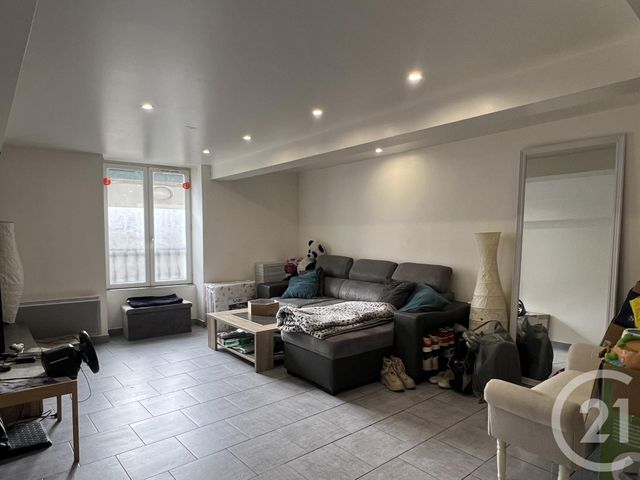 Appartement F2 à vendre - 2 pièces - 68.75 m2 - TULLINS - 38 - RHONE-ALPES - Century 21 Immobilier Voiron