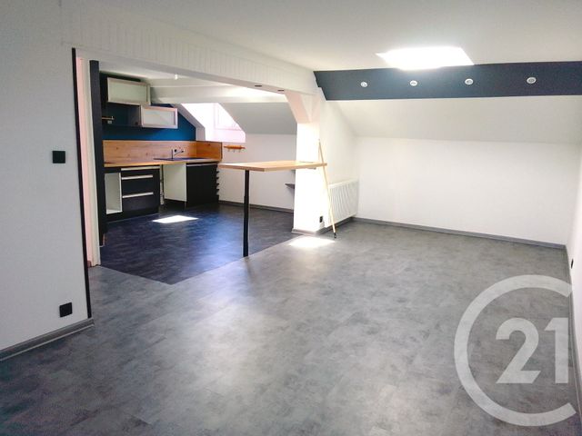 Appartement F3 à vendre - 3 pièces - 81.82 m2 - VOIRON - 38 - RHONE-ALPES - Century 21 Immobilier Voiron