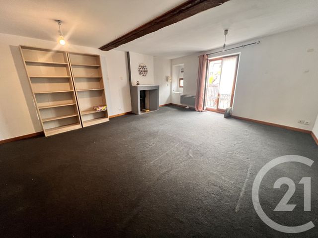 Appartement F2 à vendre - 2 pièces - 62.0 m2 - VOIRON - 38 - RHONE-ALPES - Century 21 Immobilier Voiron