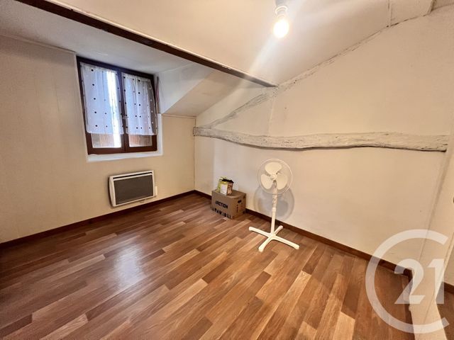 Appartement F2 à vendre - 2 pièces - 62.0 m2 - VOIRON - 38 - RHONE-ALPES - Century 21 Immobilier Voiron