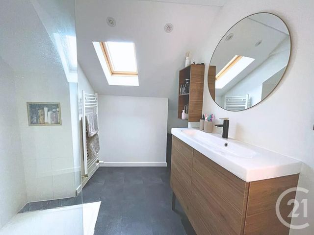 Appartement F4 à vendre - 4 pièces - 77.0 m2 - RIVES SUR FURE - 38 - RHONE-ALPES - Century 21 Immobilier Voiron