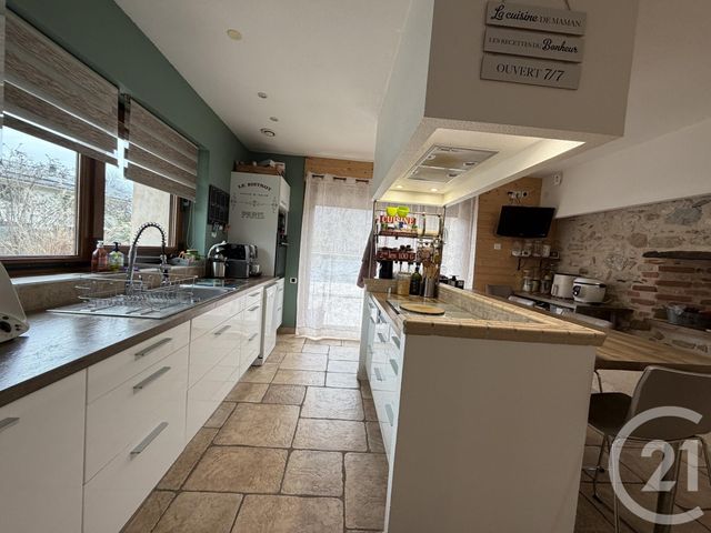 maison à vendre - 8 pièces - 240.0 m2 - ST ETIENNE DE CROSSEY - 38 - RHONE-ALPES - Century 21 Immobilier Voiron