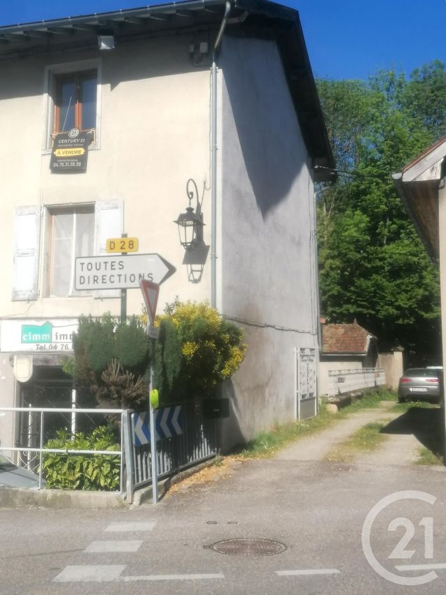 immeuble à vendre - 330.0 m2 - ST GEOIRE EN VALDAINE - 38 - RHONE-ALPES - Century 21 Immobilier Voiron