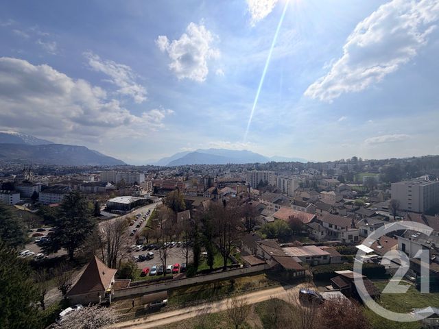 Appartement à vendre - 3 pièces - 62.36 m2 - VOIRON - 38 - RHONE-ALPES - Century 21 Immobilier Voiron