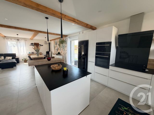 maison à vendre - 3 pièces - 125.34 m2 - ST JEAN DE MOIRANS - 38 - RHONE-ALPES - Century 21 Immobilier Voiron