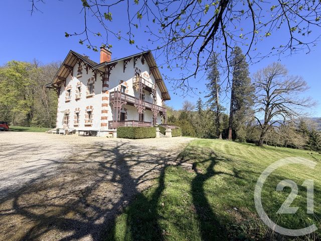 maison à vendre - 14 pièces - 434.52 m2 - ST GEOIRE EN VALDAINE - 38 - RHONE-ALPES - Century 21 Immobilier Voiron