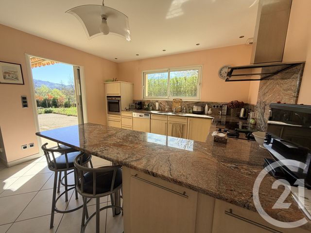 maison à vendre - 7 pièces - 250.0 m2 - ST GEOIRE EN VALDAINE - 38 - RHONE-ALPES - Century 21 Immobilier Voiron