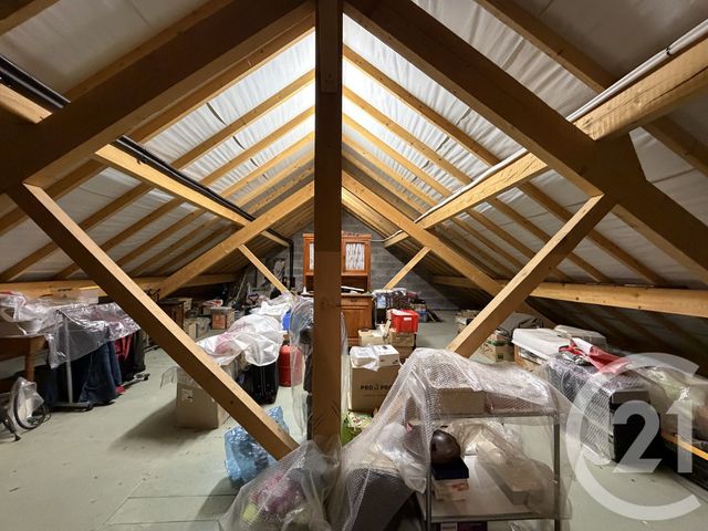 maison à vendre - 7 pièces - 250.0 m2 - ST GEOIRE EN VALDAINE - 38 - RHONE-ALPES - Century 21 Immobilier Voiron