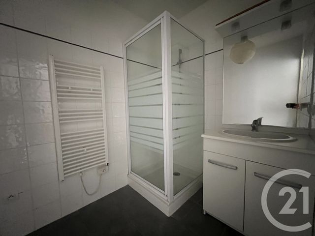 Appartement F2 à vendre - 2 pièces - 42.85 m2 - TULLINS - 38 - RHONE-ALPES - Century 21 Immobilier Voiron