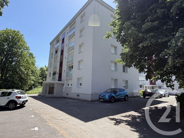 Appartement F4 à vendre - 4 pièces - 56.0 m2 - VOIRON - 38 - RHONE-ALPES - Century 21 Immobilier Voiron