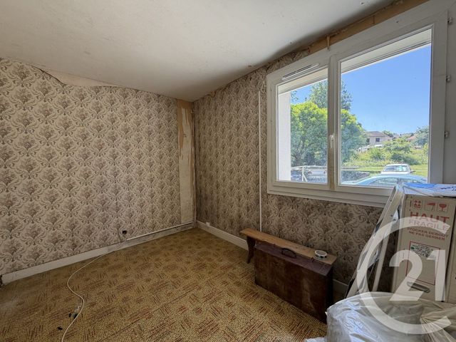 Appartement F4 à vendre - 4 pièces - 56.0 m2 - VOIRON - 38 - RHONE-ALPES - Century 21 Immobilier Voiron