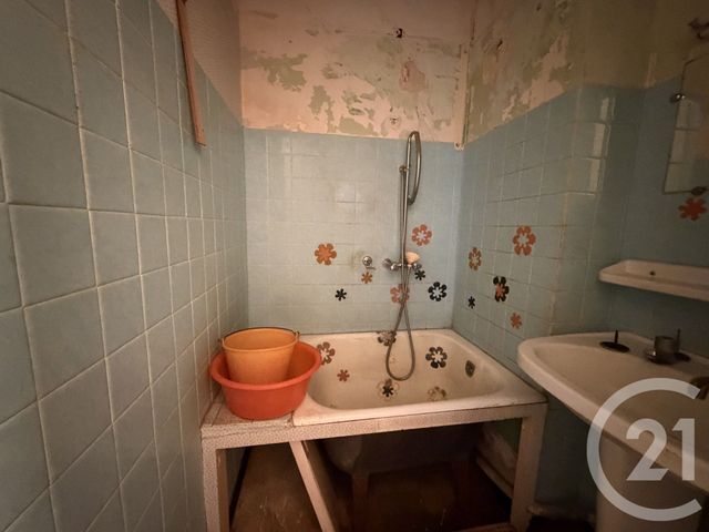 Appartement F4 à vendre - 4 pièces - 56.0 m2 - VOIRON - 38 - RHONE-ALPES - Century 21 Immobilier Voiron
