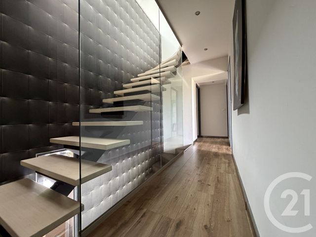 maison à vendre - 9 pièces - 280.0 m2 - ST GEOIRE EN VALDAINE - 38 - RHONE-ALPES - Century 21 Immobilier Voiron